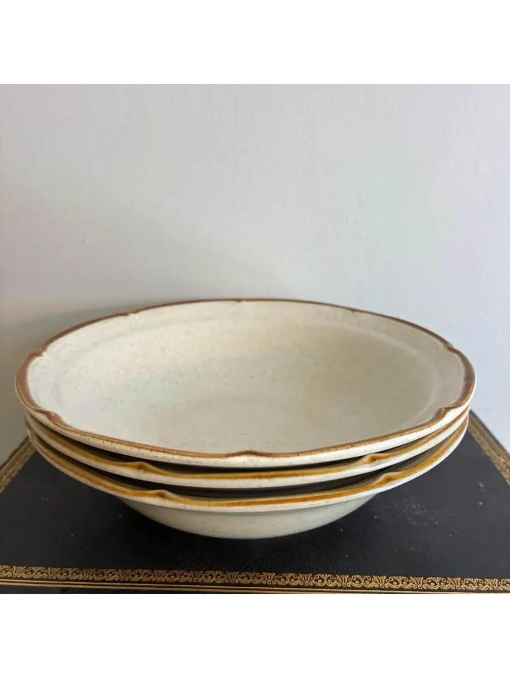 Vintage Hearthside Baroque Stoneware Rimmed Soup Bowls Japan Set Of 3